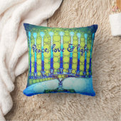 ピースラブライトブルーはっきりしたグリーンハヌカー（ユダヤ教）メノラー クッション (ブランケット)