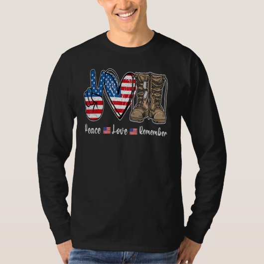 ピースラブリマコンバットブーツアメリカ国旗の退役軍人 Tシャツ (正面)