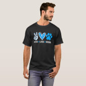 ピースラブレスキューが猫犬の動物を採用男性へする Tシャツ (正面フル)