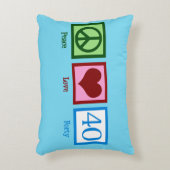 ピースラブ40歳の誕生日かわいいパーティー アクセントクッション (正面(垂直))