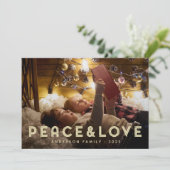 ピース&ラブ モダン シンプル タイポグラフィ シーズンカード (スタンド正面)