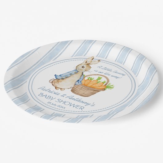 ピーターうさぎダスティストライプブルー赤ちゃんカスタムシャワー ペーパープレート (アングル)