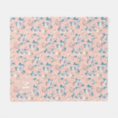 ピーターのウサギ|のピンクの花の庭パターン フリースブランケット (正面(横))