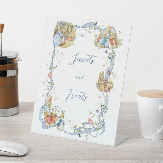 ピーターザラビットワイルドフラワーリボン赤ちゃんシャワー 台座サイン (インサイチュ)