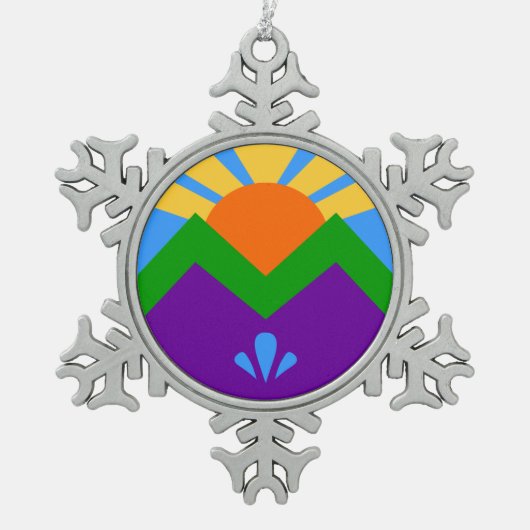 ピータースノーフレークオーナメントとマニトゥート春 スノーフレークピューターオーナメント (正面)