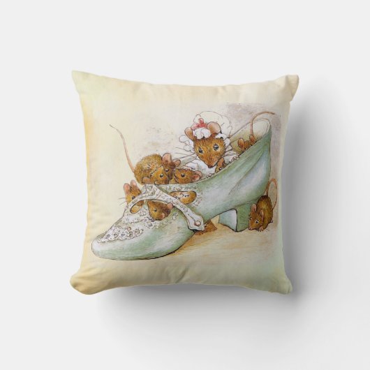ピーター・ラビット(ネズミ1) クッション (正面)