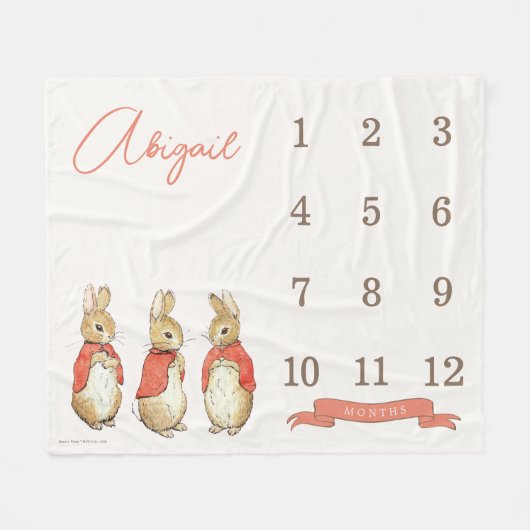 ピーター・ラビット | ベビーガール12ヶ月マイルストーン フリースブランケット (正面(横))