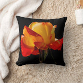 ピーチオレンジバラ クッション (ブランケット)