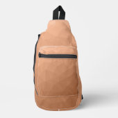 ピーチオレンジ色のグラデーションジオメトリメッシュパターン スリングバッグ (正面)