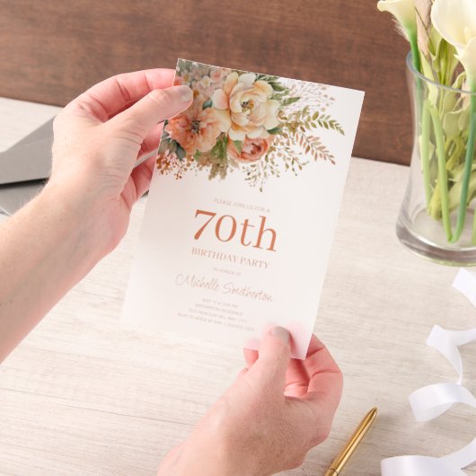 ピーチクリームウォーターカラーフローラ70誕生日 ベラム紙招待状 (ポータブル)
