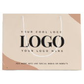 ピーチクリームゴールドドットカスタムロゴラギフトバッグ ラージペーパーバッグ (正面)