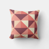 ピーチピンクパープル三角形ジオメトリック クッション (正面)