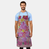 ピーチピンクフローラエプロン エプロン (着用した状態)