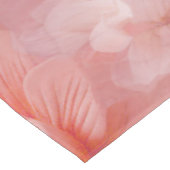 ピーチファズという,ピンクがかったオレンジ色の柔らかい色相 テーブルクロス (アングル)