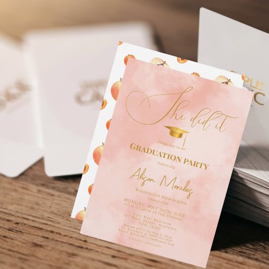 ピーチファズシンプルクラシック卒業彼女はそれをした 招待状