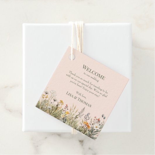 ピーチファズワイルドフラワーメドウ結婚のウェルカムギフト フェイバータグ (インサイチュ)