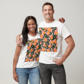 ピーチフルーツピンク背景パターン。 Tシャツ (ユニセックス)