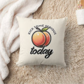 ピーチブーティーキックいくつかの深刻なお尻今日意欲を起こ クッション (ブランケット)