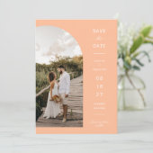 ピーチモダンアーチフォトQRコード日付の保存 招待状 (スタンド正面)