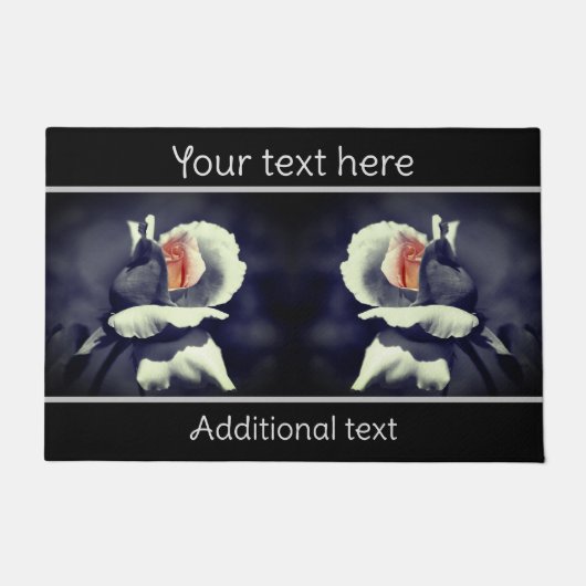 ピーチローズブドパーシャルカラーフラワーパーソナライズされた ドアマット (正面)
