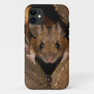 ピーナツ木製マウス iPhone 11 ケース