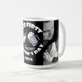 ファおもしろいースト・ファースト・パザーズ・デイ・タイポグラフィ&写真  コーヒーマグカップ (正面右)