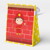 ファイアファイターをテーマにしたバースデーパーティーゲストのお願い フェイバーボックス (裏面サイド)