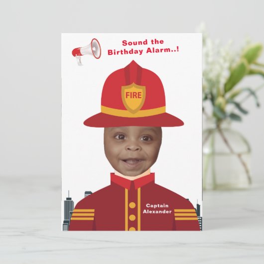 ファイアファイターキッズ写真テンプレート誕生日 招待状 (スタンド正面)