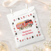 ファイアファイターチャイルドバースデーパーティーテーマデザイン フェイバーバッグ (クリップ留めされた状態)