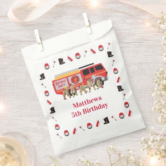 ファイアファイターチャイルドバースデーパーティーテーマデザイン フェイバーバッグ (クリップ留めされた状態)