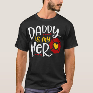 ファイアファイターファーザーズの日パパは私のヒーローのギフトIdeである Tシャツ