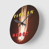 ファイアーインマイアートハートプリント ラウンド壁時計 (傾斜)