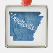 ファイエットビルアーカンスウッドグレイン メタルオーナメント (正面)