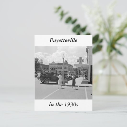 ファイエットビル、アーカンソー州、1930年代 ポストカード (スタンド正面)