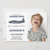 ファイタージェット誕生日招待状グレーと写真 招待状 (正面)