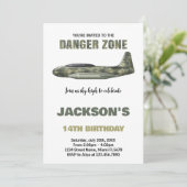 ファイタージェット誕生日招待状ダークグリーン 招待状 (スタンド正面)