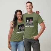 ファインダーの看守の月面着陸のワイシャツ Tシャツ (ユニセックス)