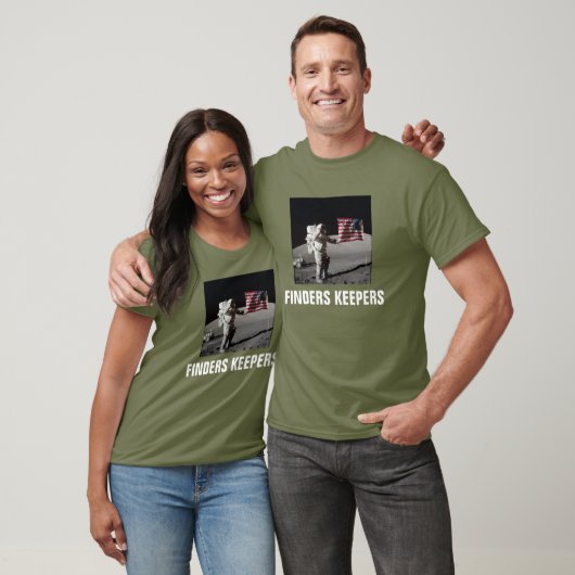 ファインダーの看守の月面着陸のワイシャツ Tシャツ (ユニセックス)