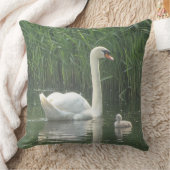 ファザースワンwithベビー装飾用クッション クッション (ブランケット)