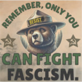 ファシズムと戦える唯一の人 – ビニールステッカー シール (正面)