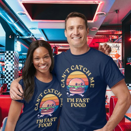 ファストフードおもしろいかわいいバーガ走ーのパニー Tシャツ