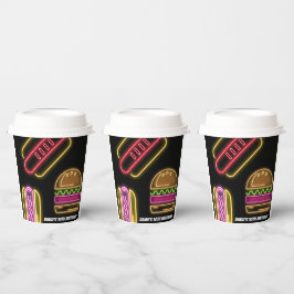 ファストフードのホットドッグとハンバーガー 紙コップ