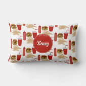 ファストフードバーガーのフライドパターンモノグラム ランバークッション (裏面)