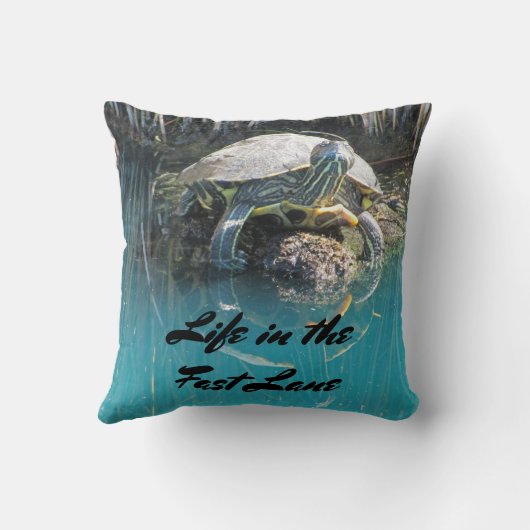 ファストレーンカメで幸福な退職生活ユーモアのある クッション (裏面)