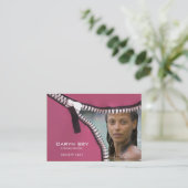 ファスナーを締めて下さい名刺のテンプレート(俳優のヘッド打撃)の上のそれの 名刺 (スタンド正面)