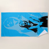 ファッショナブル黒踊りガールシルエット ビーチタオル (正面)