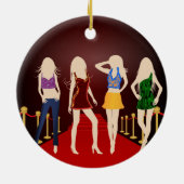 ファッションガールズレッドカーペットスタンダードラウンドオーナメント セラミックオーナメント (裏面)