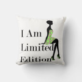 ファッションシルエットI Am Limited Edition引用文 クッション (正面)