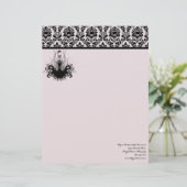 ファッションディーバ3ピンクラズベリーモノグラムダマスク レターヘッド (スタンド正面)