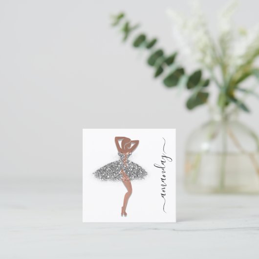 ファッションデザイナーショップドレスQRCodeロゴローズシルバー スクエア名刺 (スタンド正面)